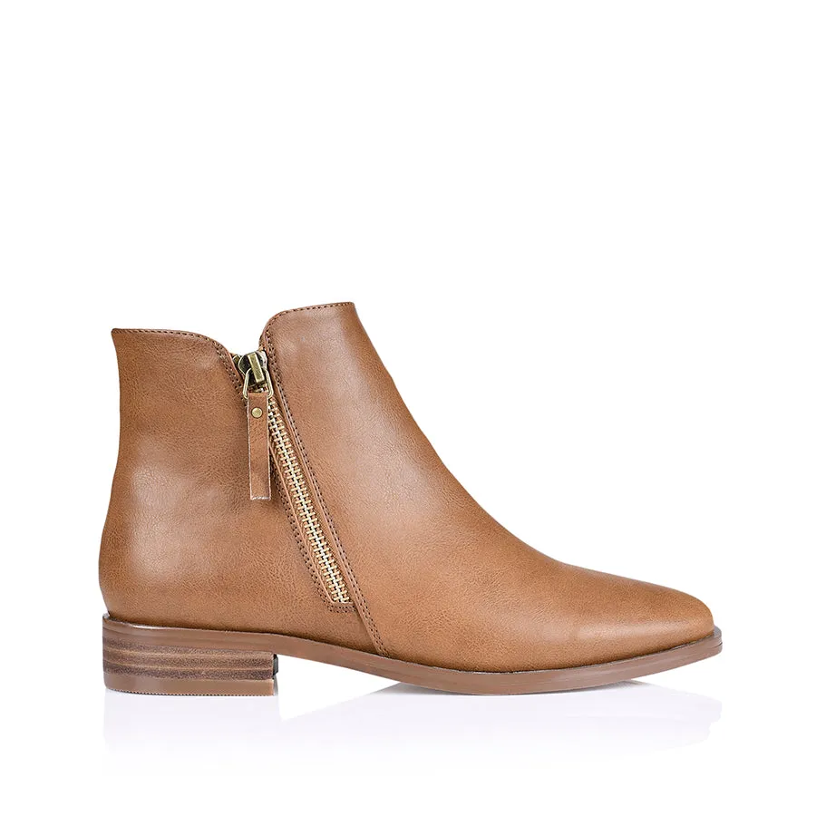 Hawk Ankle Boots - Tan Softee