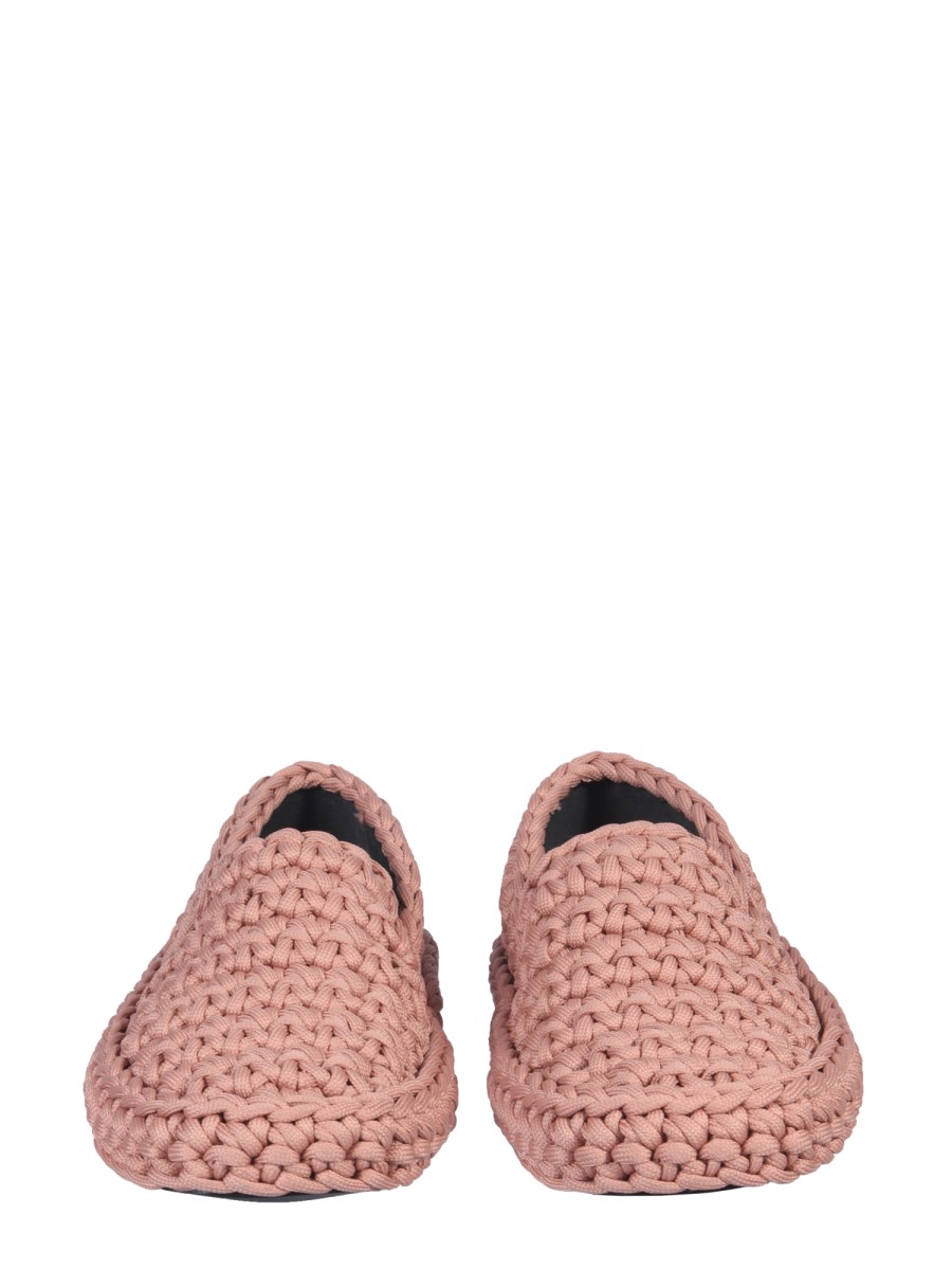 N°21      SLIP-ON CON LAVORAZIONE INTRECCIATA