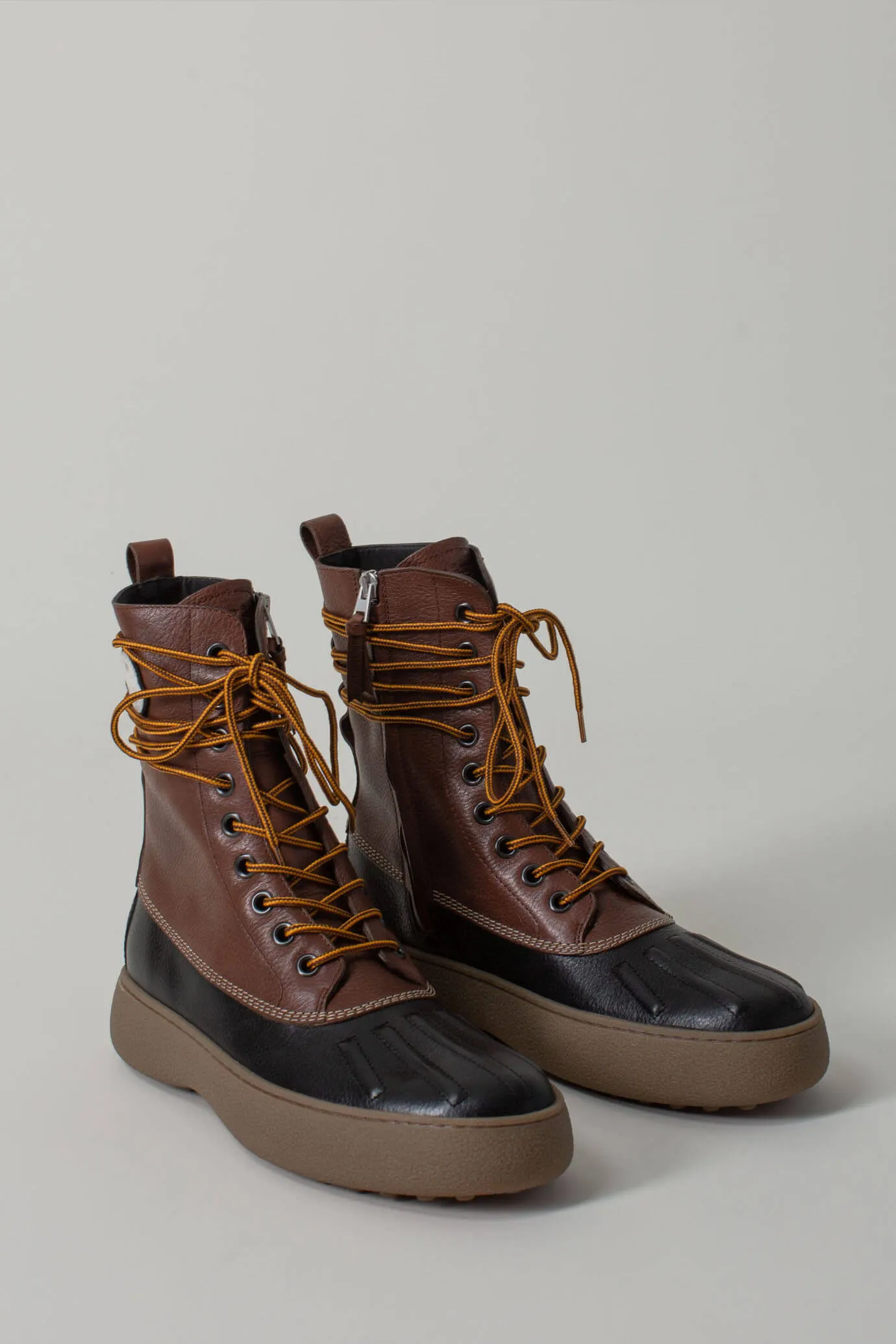TOD'S Winter Gommino Ankle Boots